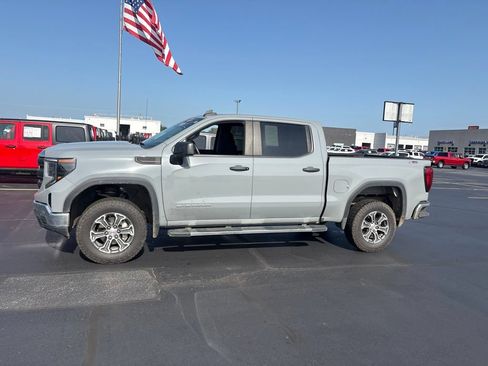 Used 2024 GMC Sierra 1500 Pro w/ Pro Value Package AWD/4WD image 2