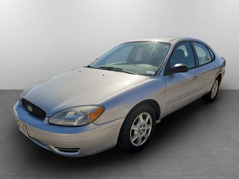Used 2006 Ford Taurus SE FWD image 10