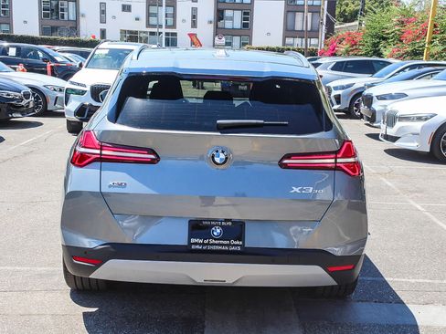 Used 2026 BMW X3 xDrive30i w/ Convenience Package AWD/4WD image 5