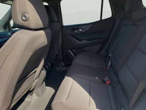 New 2026 Chevrolet Equinox LT FWD image 11