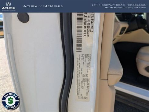 Used 2025 Jeep Grand Cherokee Limited w/ Trailer Tow Package image 30