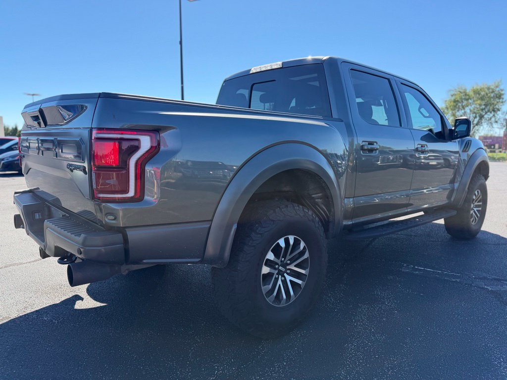 Used 2018 Ford F150 Raptor w/ Equipment Group 802A Luxury AWD/4WD image 7