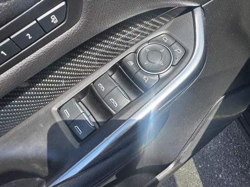 Used 2019 Cadillac XT4 Sport AWD/4WD image 18