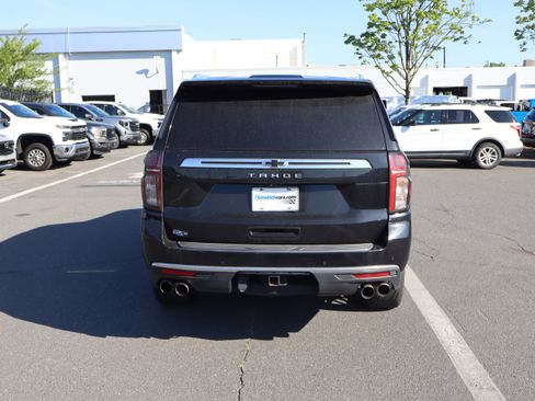 Used 2021 Chevrolet Tahoe High Country w/ Premium Package AWD/4WD image 9
