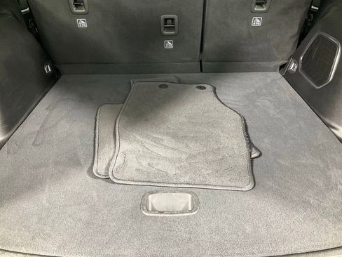 Used 2023 Jeep Grand Cherokee 4WD 4xe w/ Luxury Tech Group II image 26