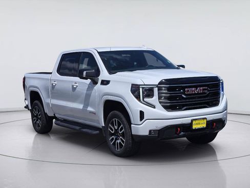 Used 2025 GMC Sierra 1500 AT4 w/ AT4 Premium Package AWD/4WD image 3