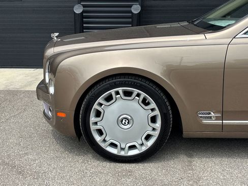 Used 2011 Bentley Mulsanne RWD image 6