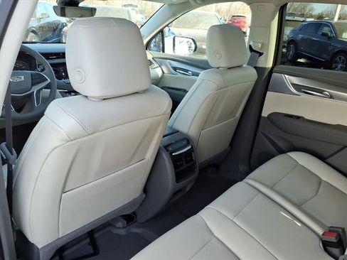 New 2026 Cadillac XT5 Premium Luxury image 15