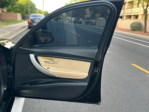 Used 2018 BMW 320i Sedan image 36