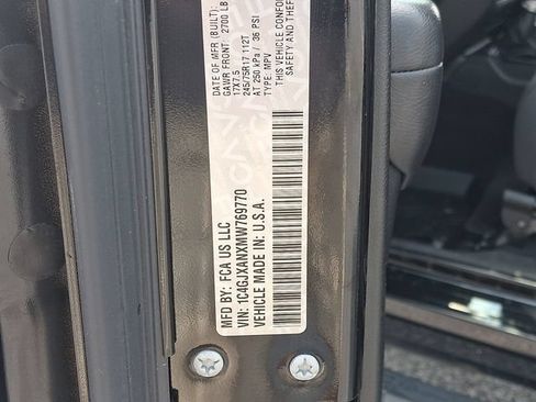 Used 2021 Jeep Wrangler Sport AWD/4WD image 26