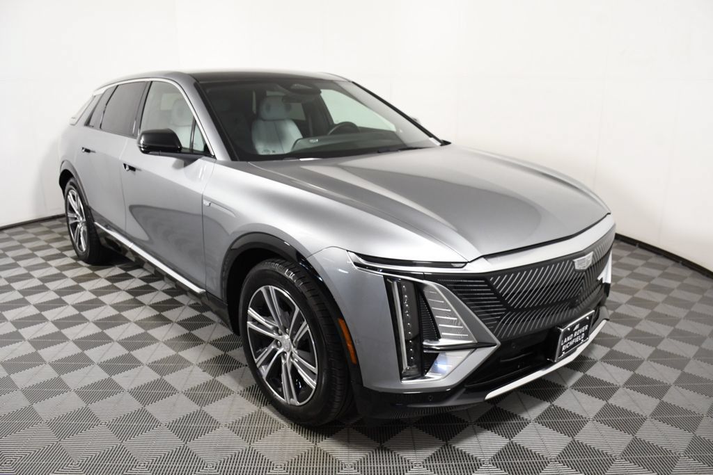 Used 2024 Cadillac Lyriq Luxury RWD image 9