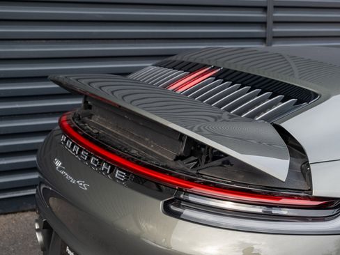Certified 2022 Porsche 911 Carrera 4S image 49