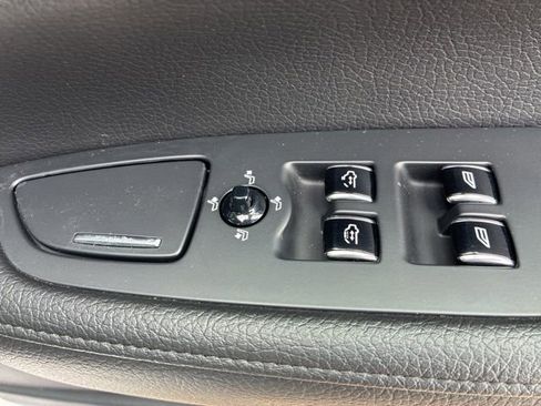 Used 2018 Volvo S90 T5 Momentum w/ Convenience Package AWD/4WD image 26