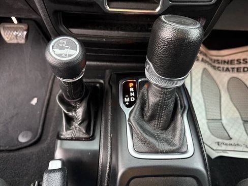 Used 2023 Jeep Wrangler Sport image 12