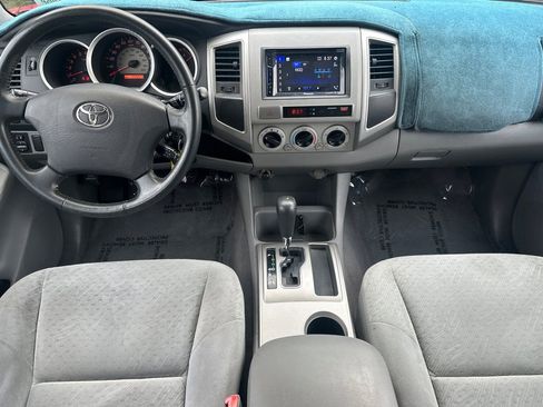 Used 2007 Toyota Tacoma PreRunner image 15