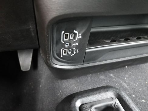 Used 2024 RAM 3500 Tradesman image 25