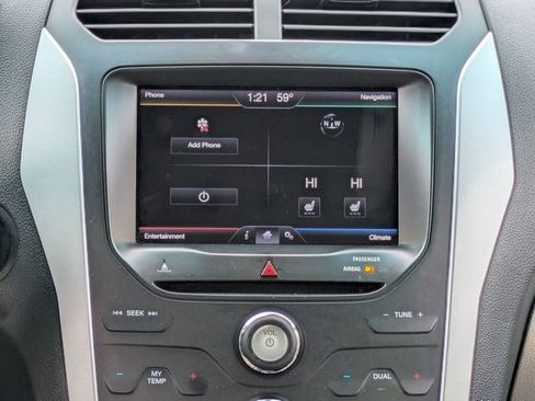 Used 2014 Ford Explorer XLT w/ Equipment Group 202A image 17