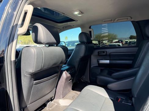 Used 2018 Toyota Sequoia TRD Sport image 22