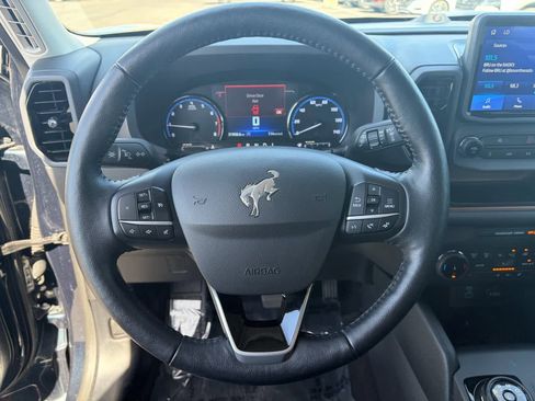 Used 2022 Ford Bronco Sport Outer Banks w/ Tech Package image 18