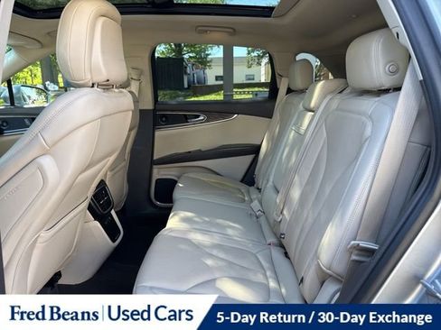 Used 2020 Lincoln Nautilus Reserve w/ Cargo Utility Package AWD/4WD image 16