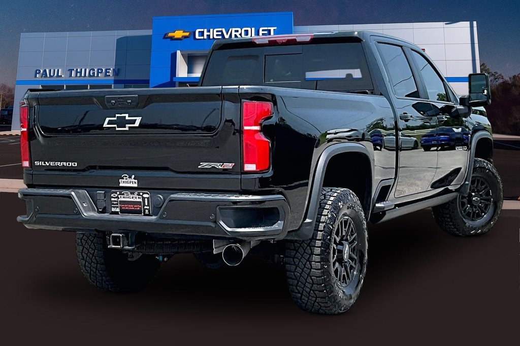Used 2026 Chevrolet Silverado 2500 ZR2 AWD/4WD image 7