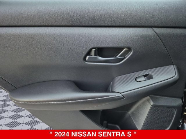 Certified 2024 Nissan Sentra S FWD image 29