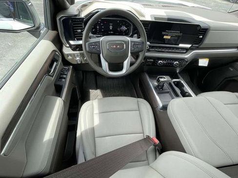New 2026 GMC Sierra 1500 SLT w/ SLT Premium Plus Package AWD/4WD image 11