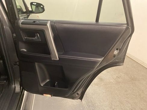 Used 2018 Toyota 4Runner Limited image 28