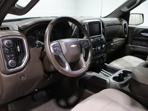 Used 2022 Chevrolet Silverado 1500 LTZ AWD/4WD image 20