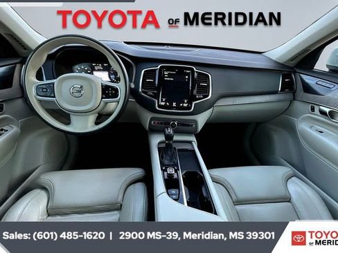 Used 2022 Volvo XC90 T6 Inscription w/ Advanced Package image 12