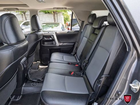 Used 2022 Toyota 4Runner SR5 Premium w/ Moonroof Package AWD/4WD image 44