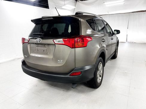 Used 2015 Toyota RAV4 XLE AWD/4WD image 6