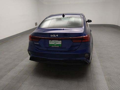Used 2023 Kia Forte LXS image 7