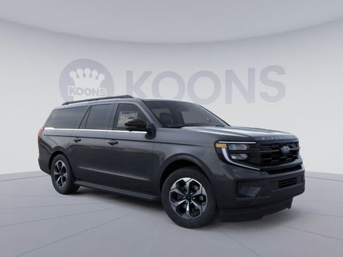 New 2026 Ford Expedition Max Active image 10