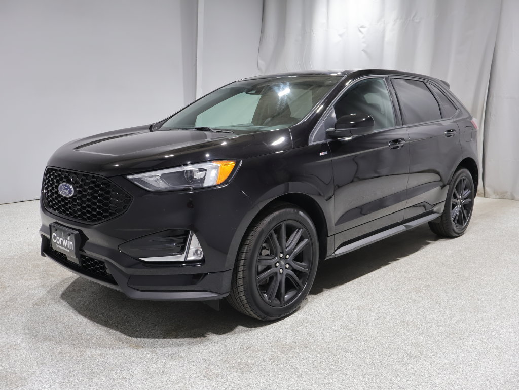 Used 2024 Ford Edge ST-Line AWD/4WD image 5