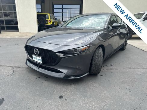 Used 2024 MAZDA MAZDA3 Hatchback w/Premium Plus Pkg AWD/4WD image 3