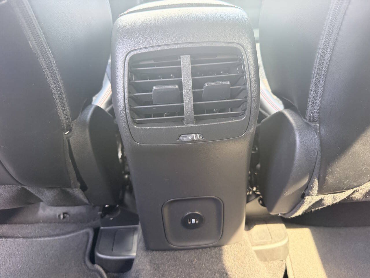 Used 2024 Ford Escape ST-Line w/ Tech Pack #1 FWD image 32