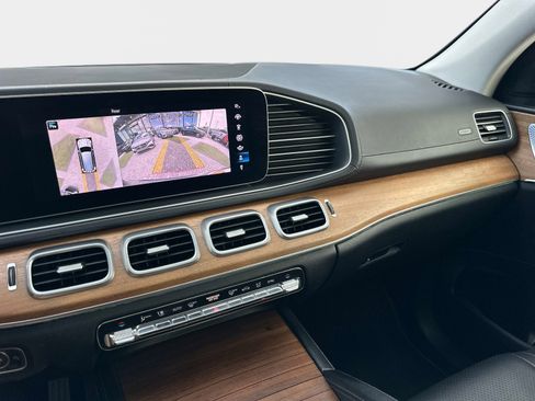 Certified 2020 Mercedes-Benz GLS 450 4MATIC image 30