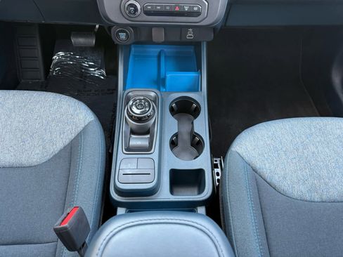 New 2025 Ford Maverick XLT FWD image 9