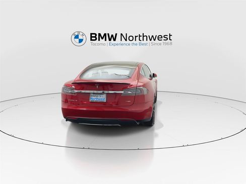 Used 2013 Tesla Model S Performance RWD image 2