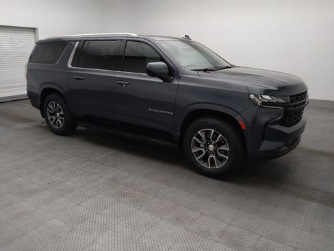 Used 2021 Chevrolet Suburban LS w/ Driver Alert Package image 11