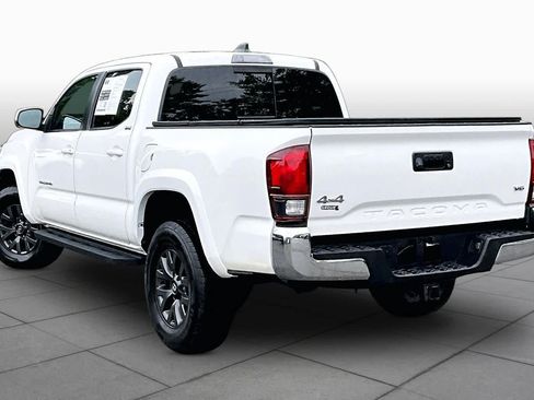Certified 2023 Toyota Tacoma SR5 AWD/4WD image 12