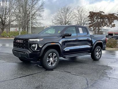 Used 2024 GMC Canyon Elevation w/ Convenience Package