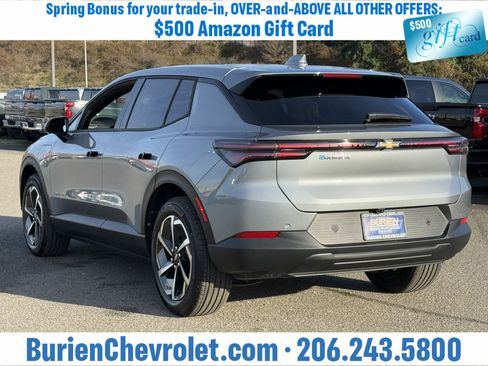 New 2026 Chevrolet Equinox EV LT image 3