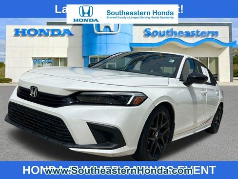 Used 2024 Honda Civic Sport image 1