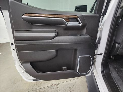 Used 2023 GMC Sierra 1500 Elevation AWD/4WD image 24