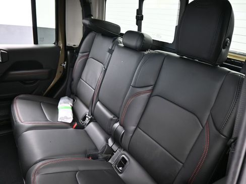 New 2026 Jeep Gladiator Rubicon w/ Steel Power Dome Hood Package AWD/4WD image 29