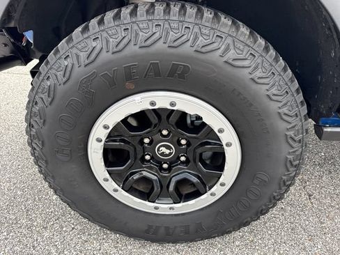 Used 2024 Ford Bronco Badlands AWD/4WD image 44
