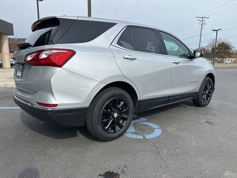 Used 2019 Chevrolet Equinox LT image 12