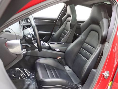 Used 2020 Porsche Panamera GTS AWD/4WD image 29